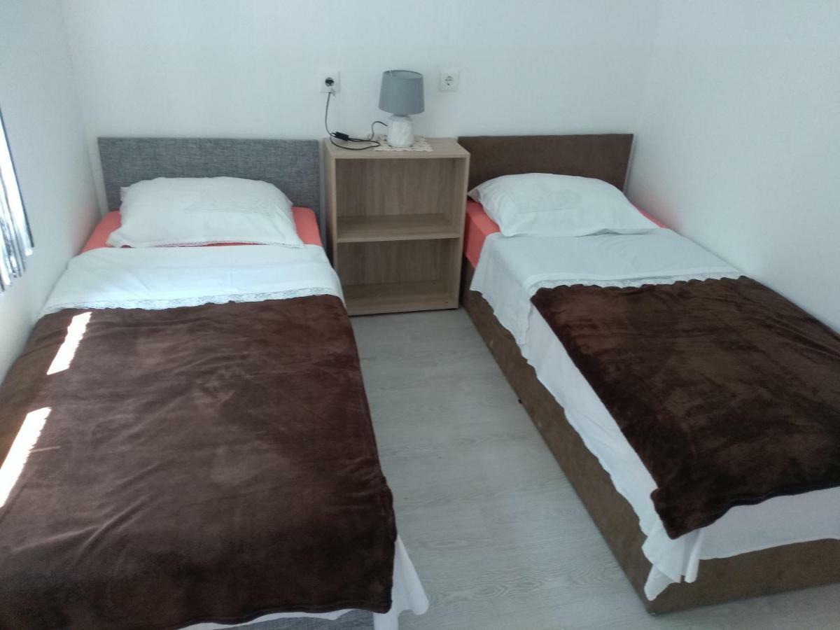Danijel Apartamento Novi Vinodolski Exterior foto
