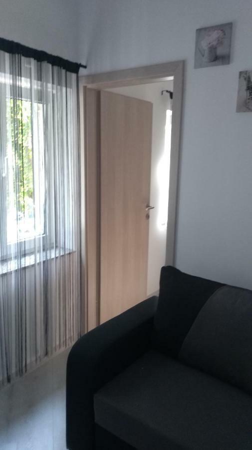 Danijel Apartamento Novi Vinodolski Exterior foto